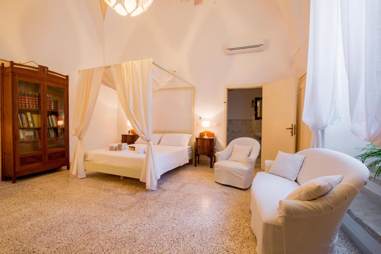 Bed and Breakfast Palazzo Ashian Acquarica del Capo Exterior foto