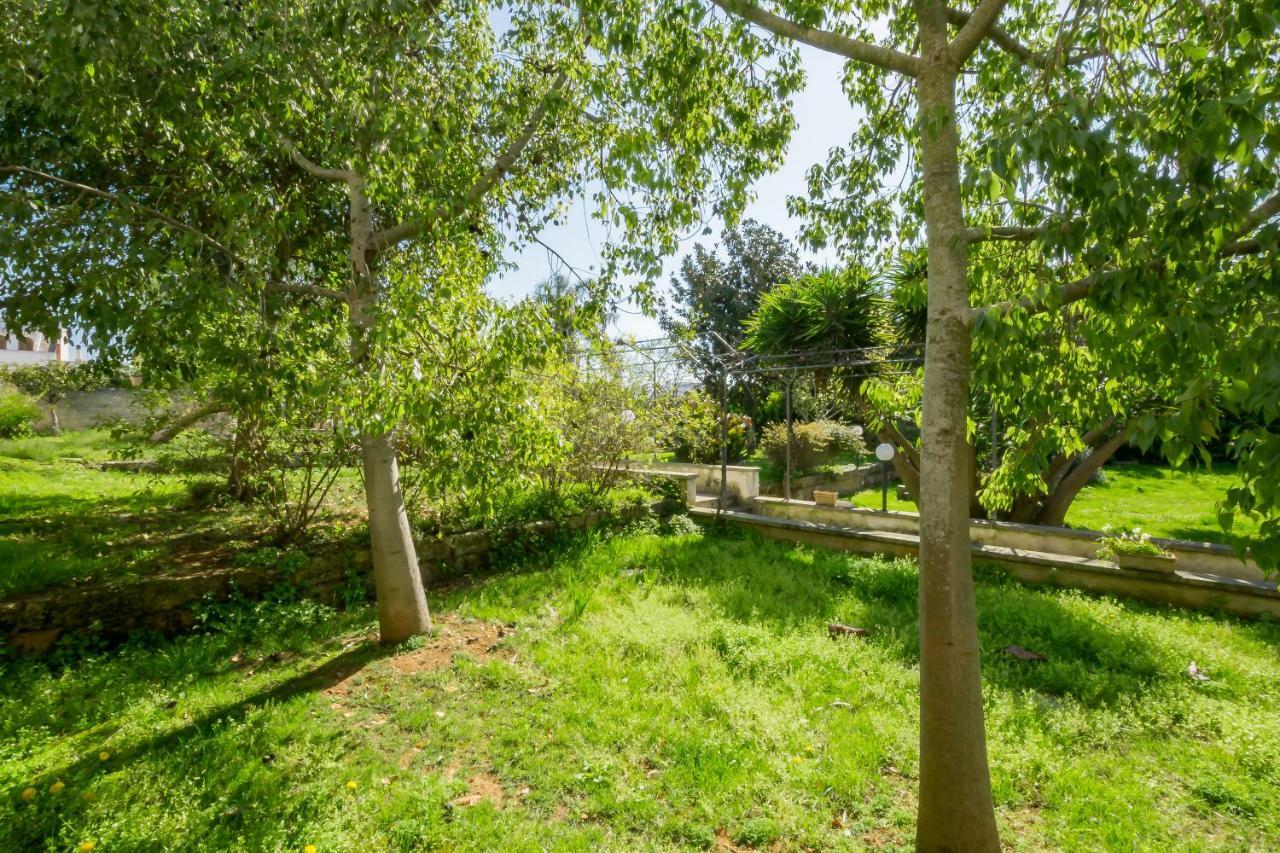 Bed and Breakfast Palazzo Ashian Acquarica del Capo Exterior foto