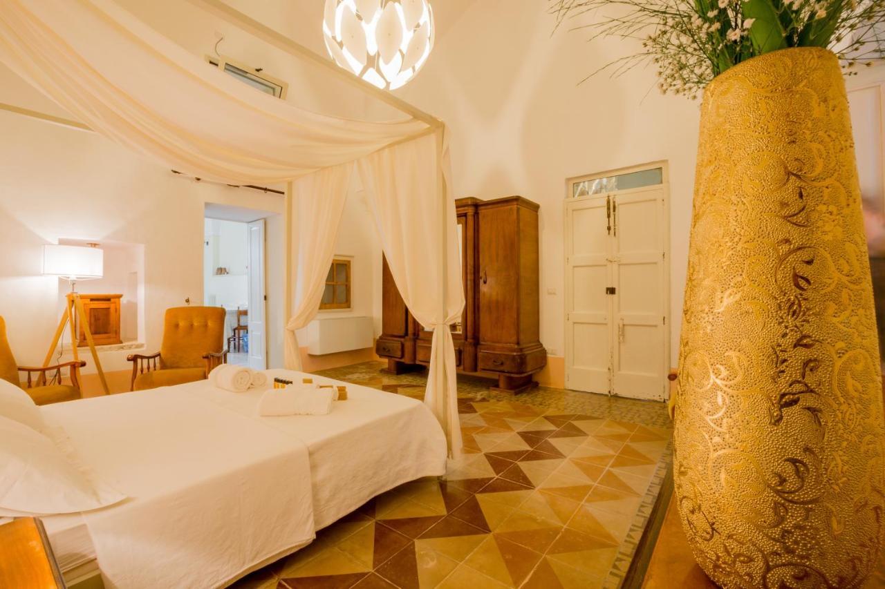 Bed and Breakfast Palazzo Ashian Acquarica del Capo Exterior foto
