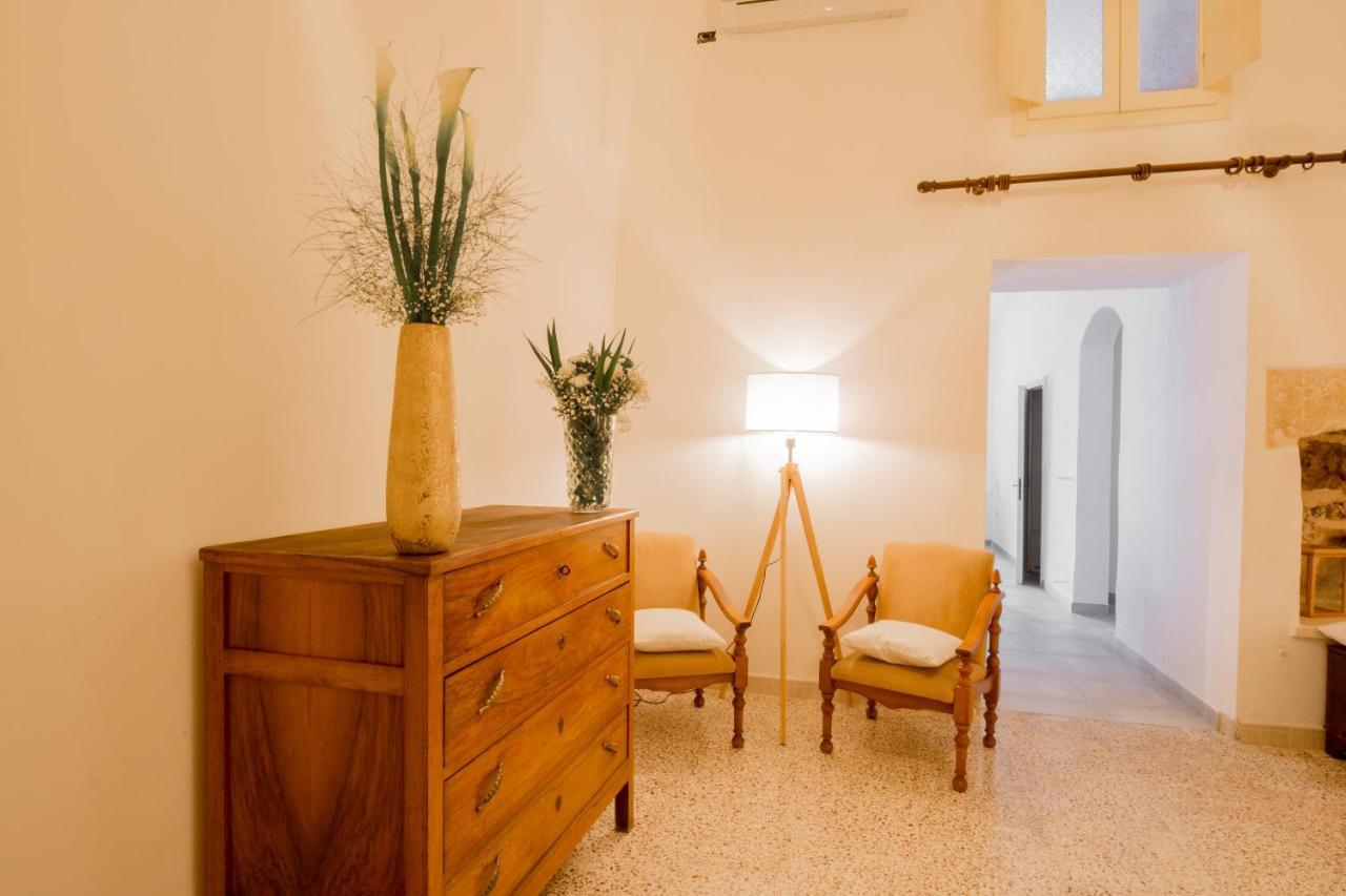 Bed and Breakfast Palazzo Ashian Acquarica del Capo Exterior foto
