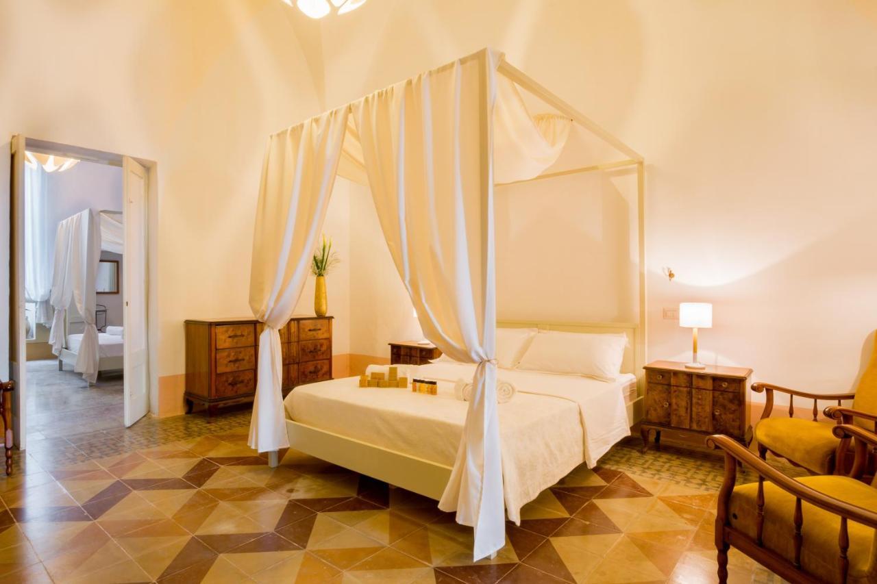 Bed and Breakfast Palazzo Ashian Acquarica del Capo Exterior foto